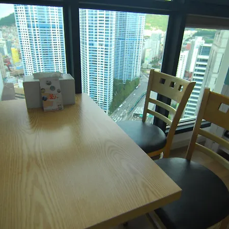 Dynamic Guesthouse Busan Room photo