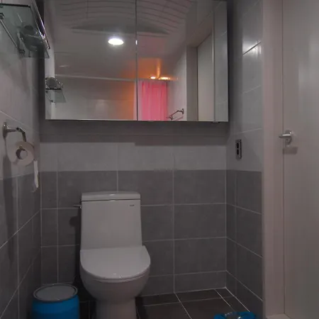 Dynamic Guesthouse Busan Room photo