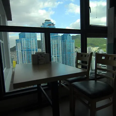 Dynamic Guesthouse Busan Room photo
